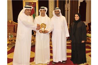 Mansour bin Zayed honors the winners of the third edition of the Emirates Award for Human Resources in the Federal Government