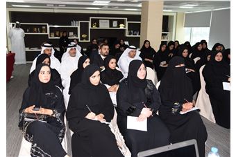 بدء تقييم ملفات 48 وزارة وجهة اتحادية مشاركة بجائزة الإمارات للموارد البشرية في الحكومة الاتحادية